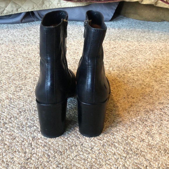 Frye black leather platform ankle chunky heel boot - Picture 6 of 8